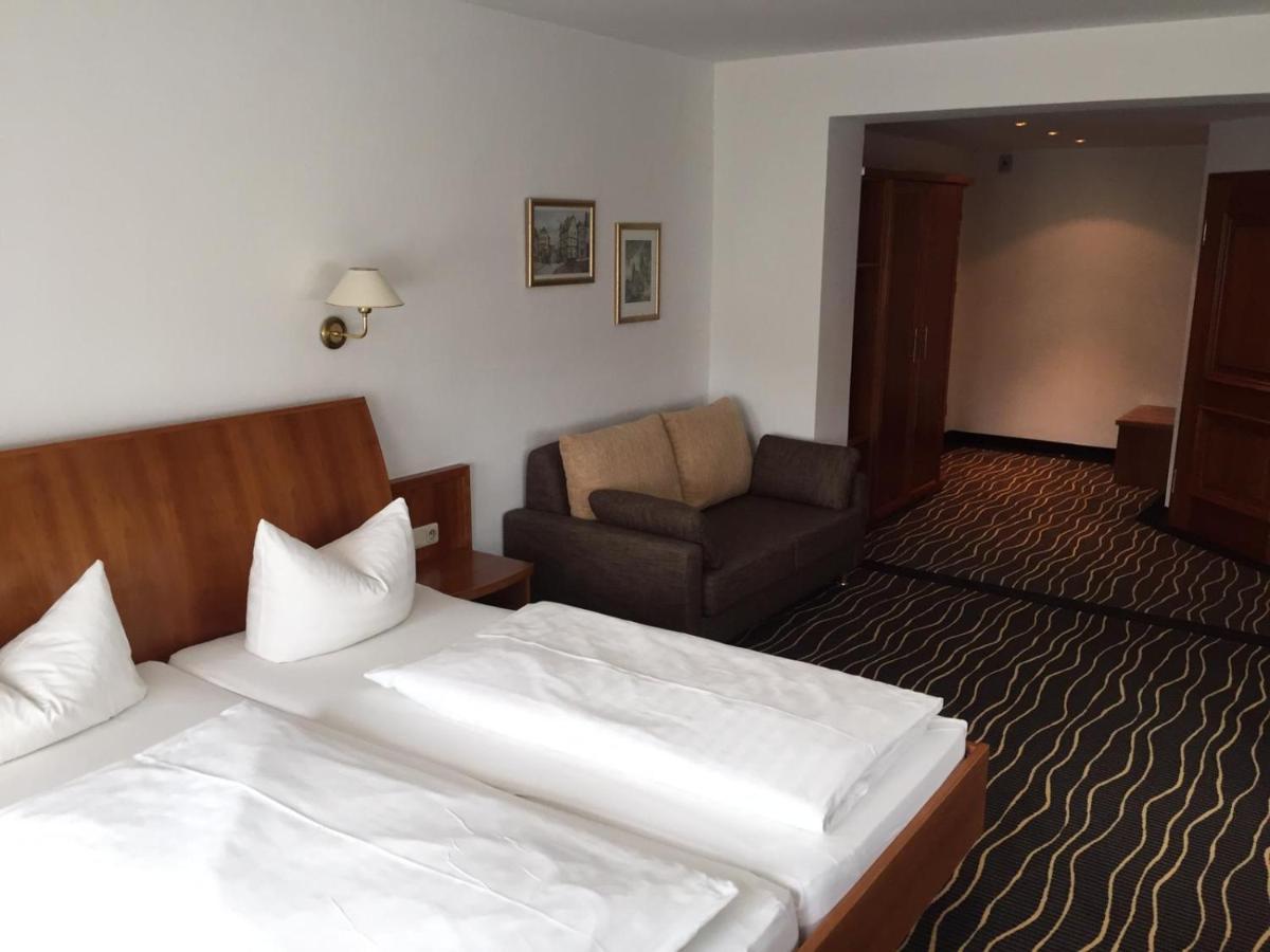 Hotel Zur Schoenen Aussicht Marktheidenfeld Ngoại thất bức ảnh