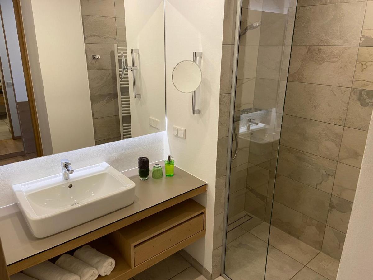 Hotel Zur Schoenen Aussicht Marktheidenfeld Ngoại thất bức ảnh
