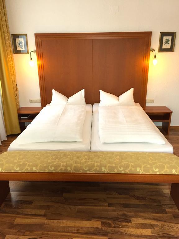 Hotel Zur Schoenen Aussicht Marktheidenfeld Ngoại thất bức ảnh